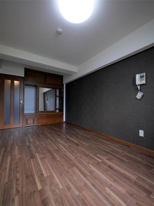 第13エルザビルの内装