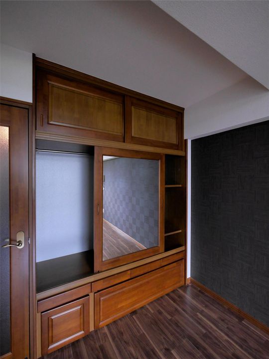 第13エルザビルの内装