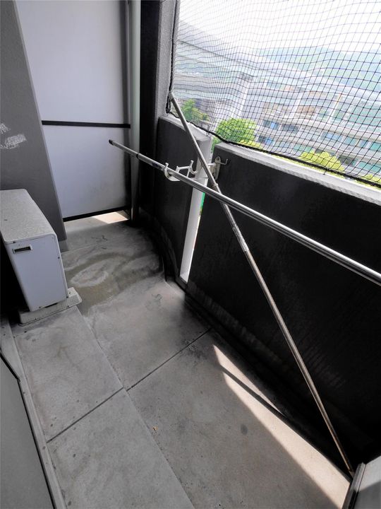 第13エルザビルの内装