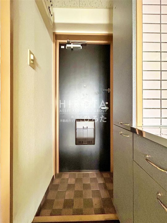 No.27 ジーサイドアネックスの玄関