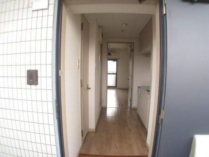 S・K City八幡の玄関