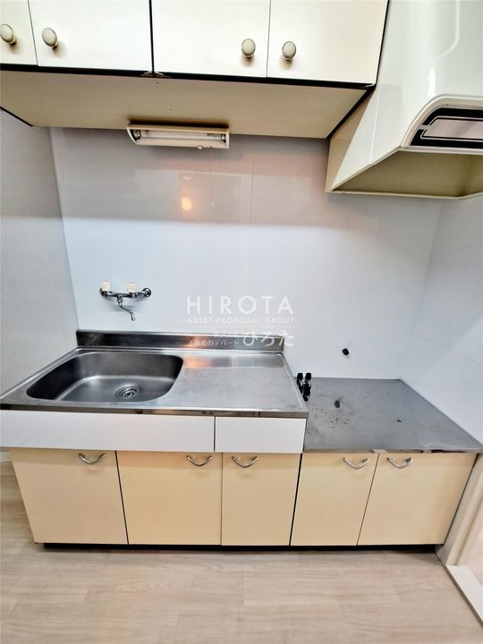 メゾンマキシムのキッチン