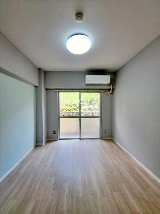 メゾンマキシムの内装