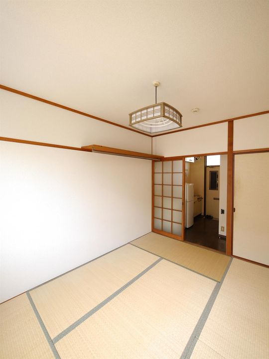 オアシス小芝の内装