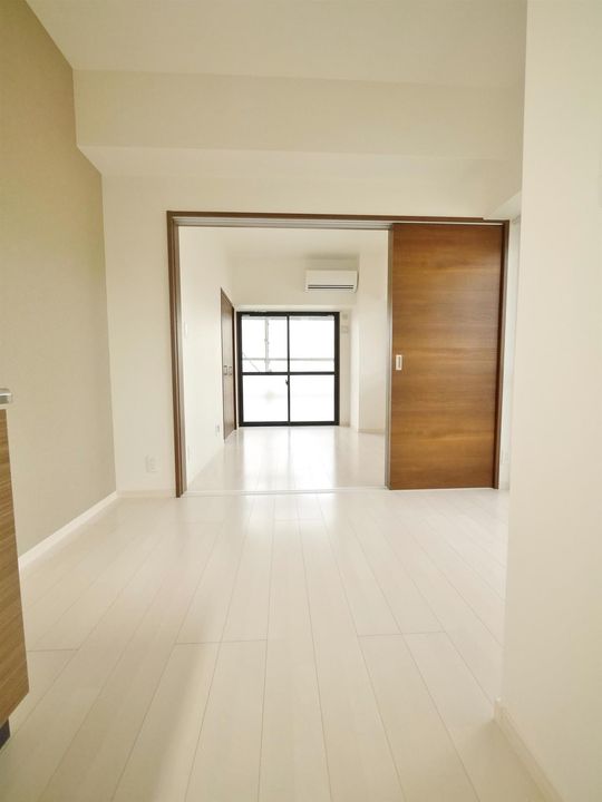 THE SQUARE Club Residenceの内装