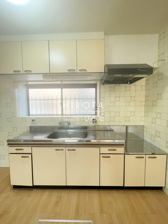 福岡県北九州市八幡東区中尾1丁目(一戸建)の賃貸物件のキッチン