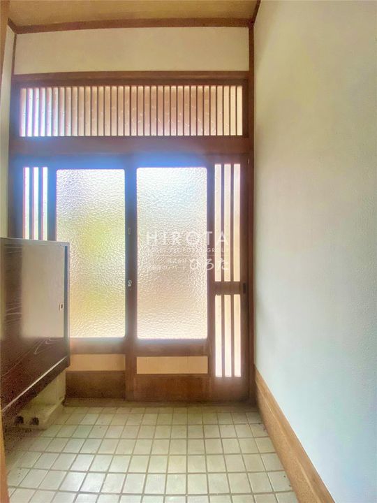 福岡県北九州市八幡東区藤見町(一戸建)の賃貸物件の玄関