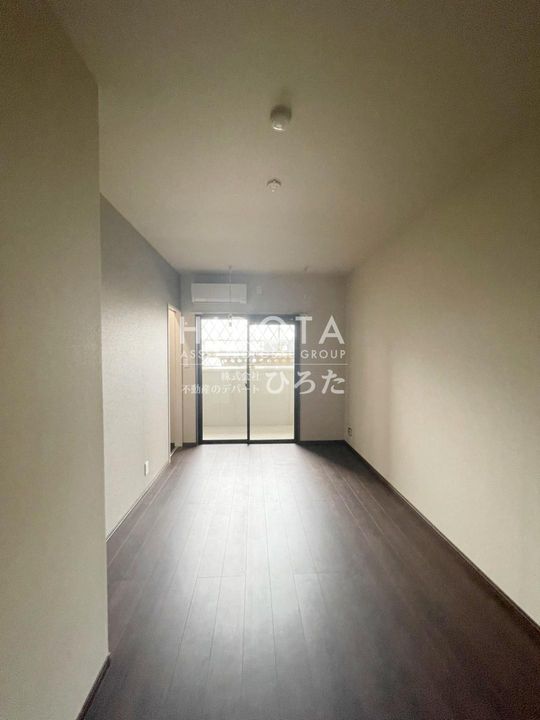 アベニール幸の内装