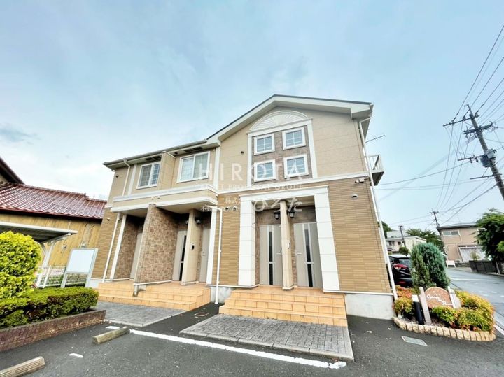 シャン・ド・フルールの外観