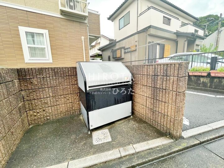 シャン・ド・フルールのその他画像