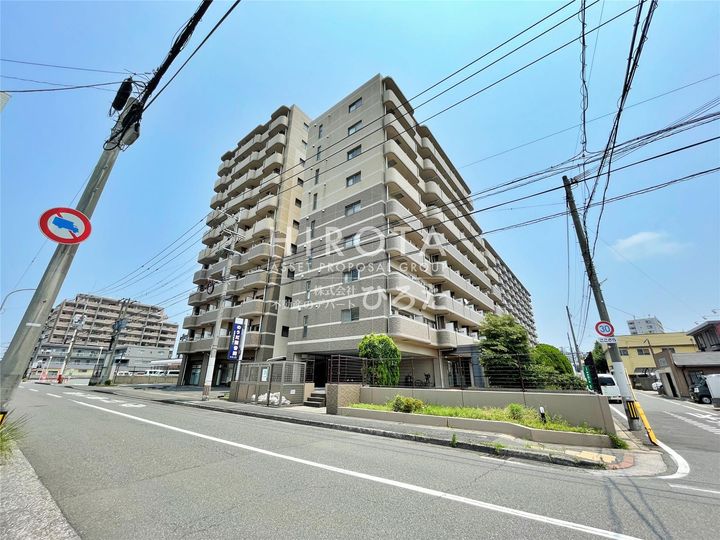 エクレール中井の外観