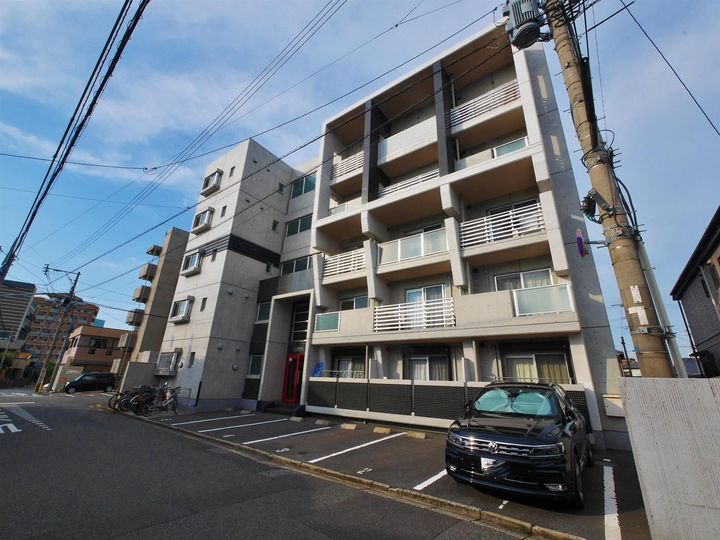 アクア清水の外観