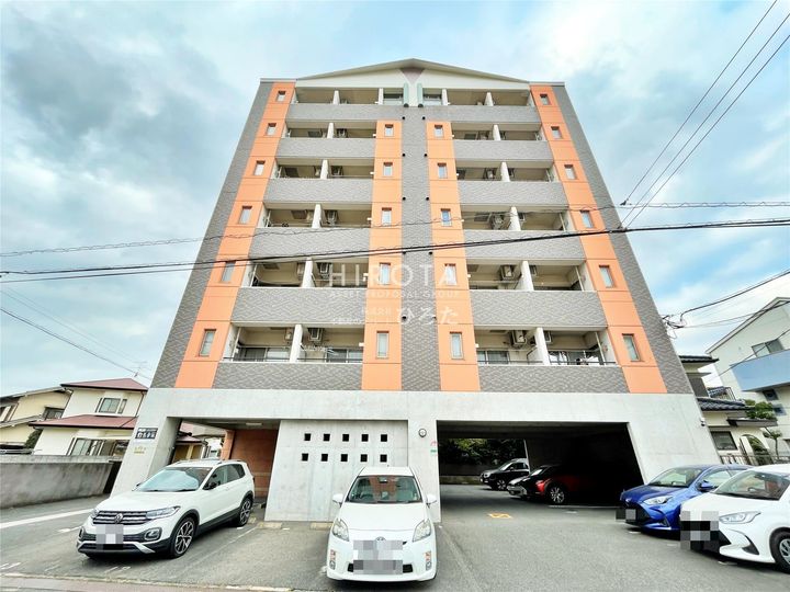 LUMINOUS AI清水の外観