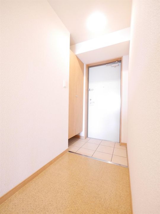 リード大手町の玄関