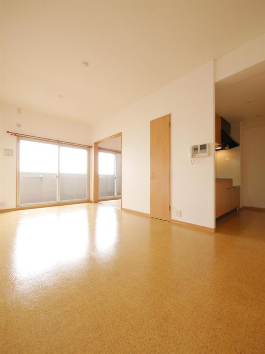 リード大手町の内装