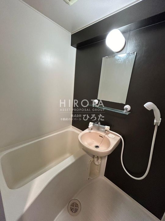 リファレンス南小倉の風呂