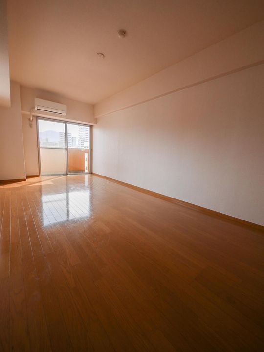 アヴィニール竪町の内装