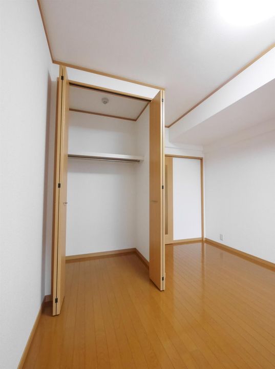 セトル.イン鳳の内装