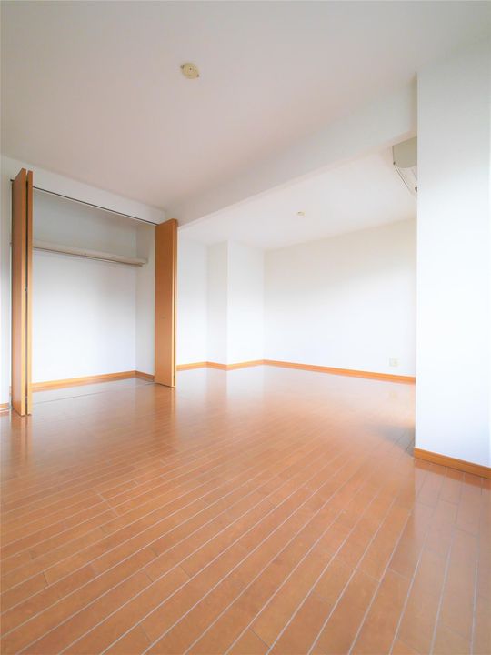 ベルベデール大門の内装