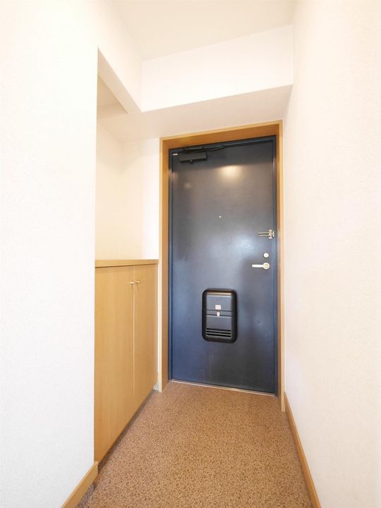 エクレール中井の玄関