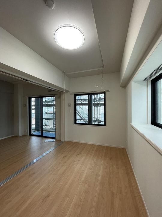 LEON篠崎橋の内装