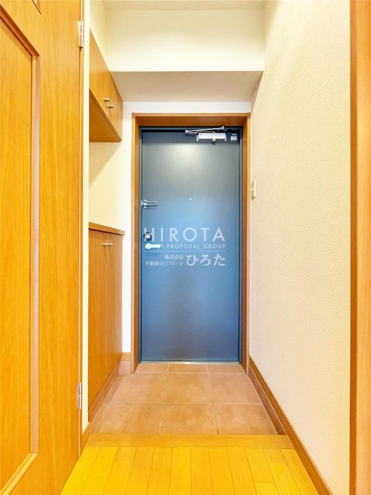 LUMINOUS AI清水の玄関