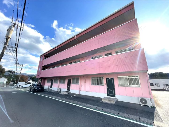 メゾンオオギの外観