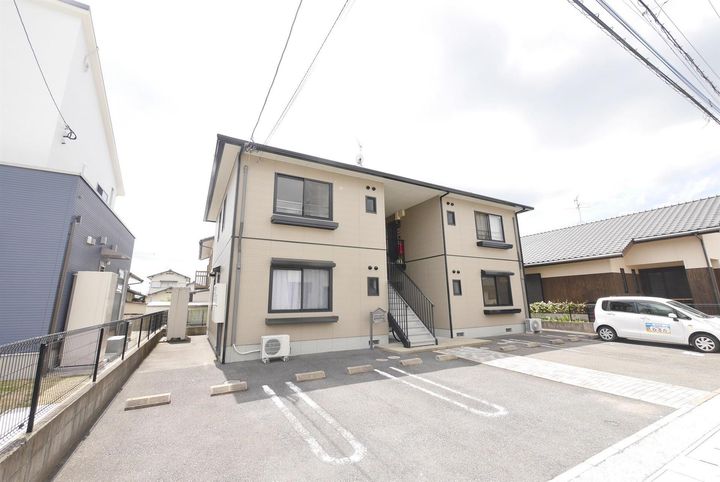 サンハイツソルトの外観