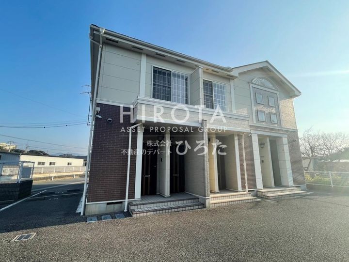 メゾン・コスミティーⅡ A棟の外観