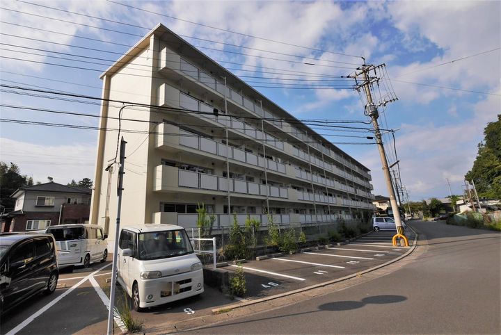 メモリープラザ中間Ⅱの外観