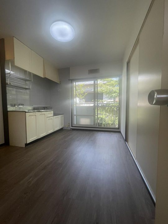 マークハイツ鍋山の内装