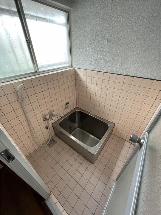 土手の内山田アパートの風呂