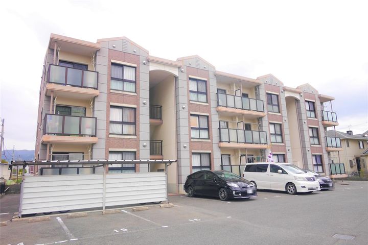 プレステージ加奈陀の外観