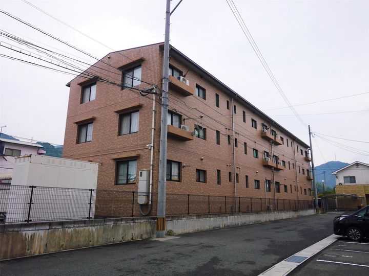 KAKU BLDの外観