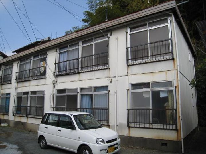 コーポ葉山の外観