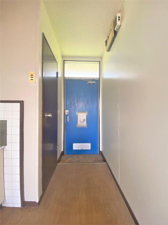 ジョイフルコーポ高木の玄関