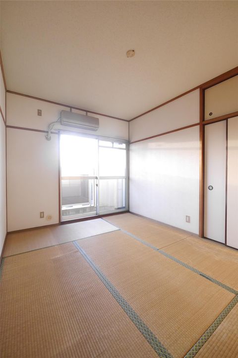上の原ハイツの内装
