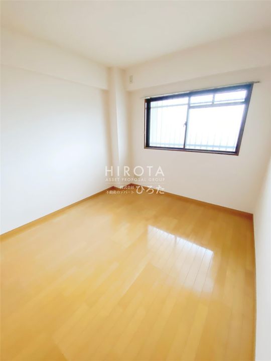 サンローゼ楠橋南の内装