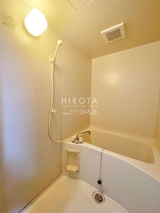 ミルフィーユⅠの風呂