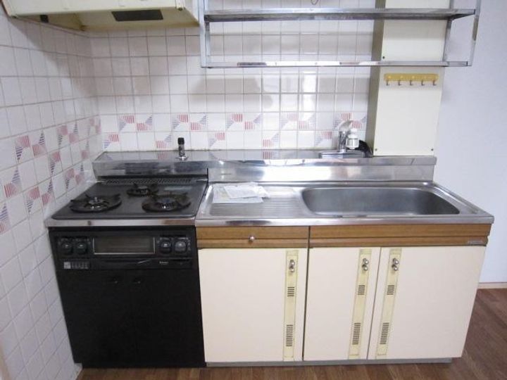 エメラルドマンション茶売 A507のキッチン