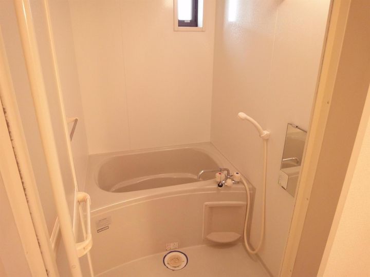 ハウストランキルB棟の風呂