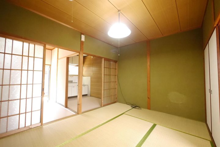 南台アパートB棟の内装