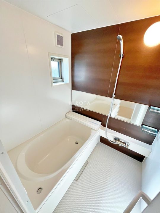 Gloire遠賀野 A棟の風呂