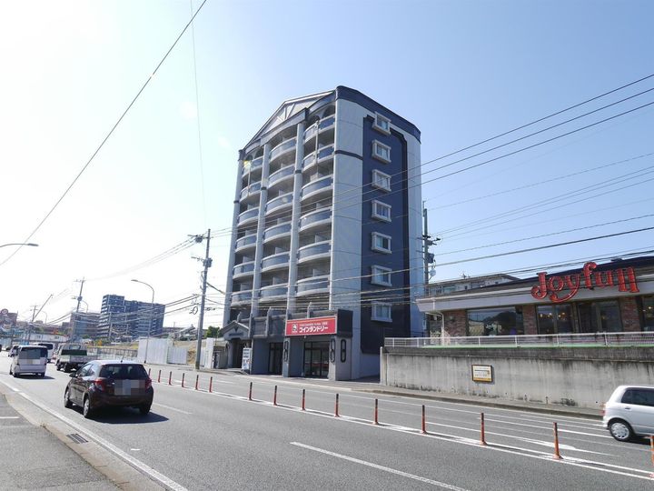 アリビオ折尾の外観