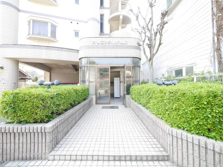 オリエンタル折尾駅のその他画像