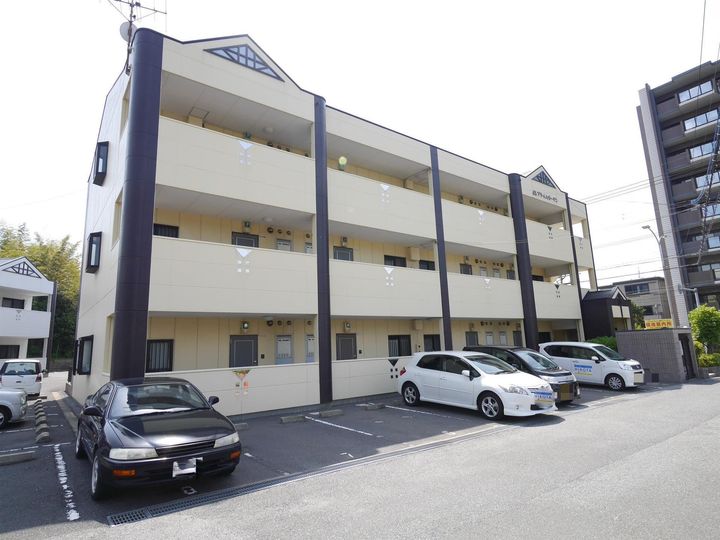 プライムガーデンの外観