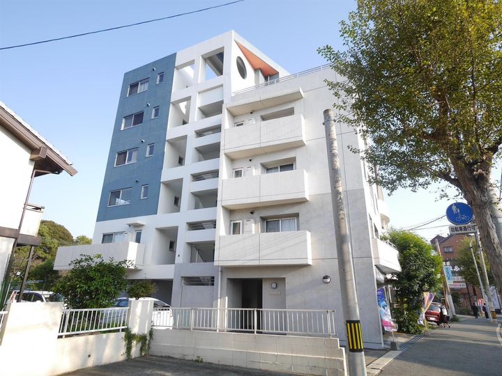 CS style 高須の外観