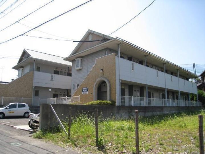 ルクール南鷹見の外観
