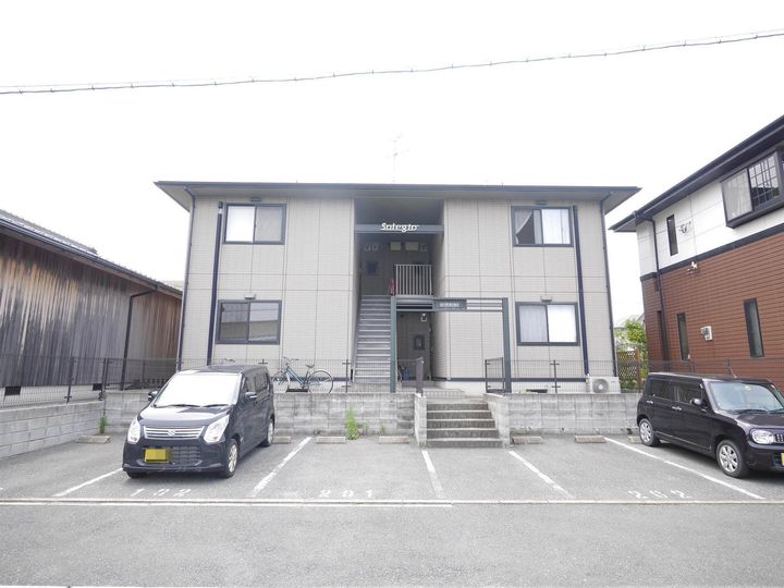 コーポカンセイの外観