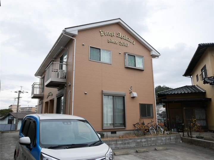 フォーレスト浅川の外観